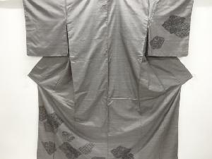 陶片に花古典柄模様本場泥大島紬着物